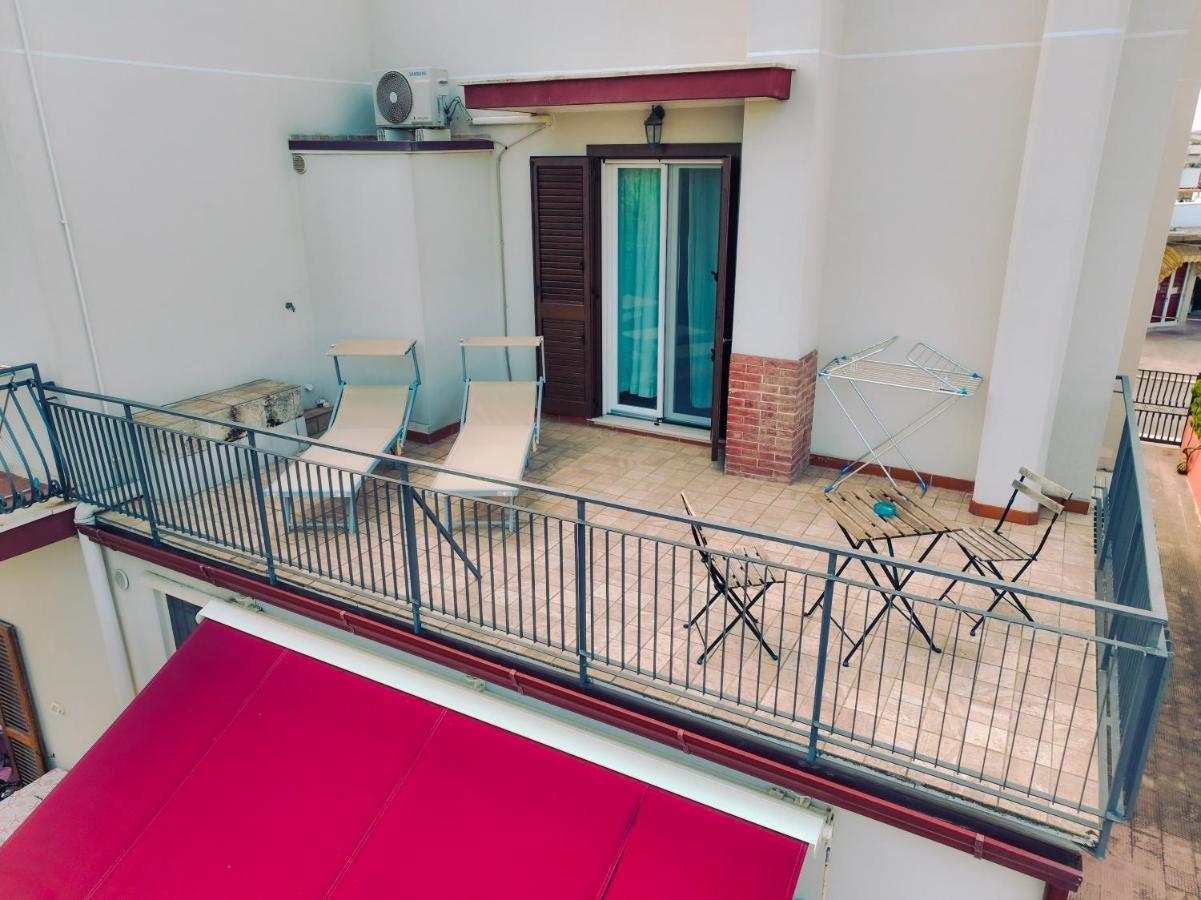 B&B De Angelis Marina di Ginosa Eksteriør billede